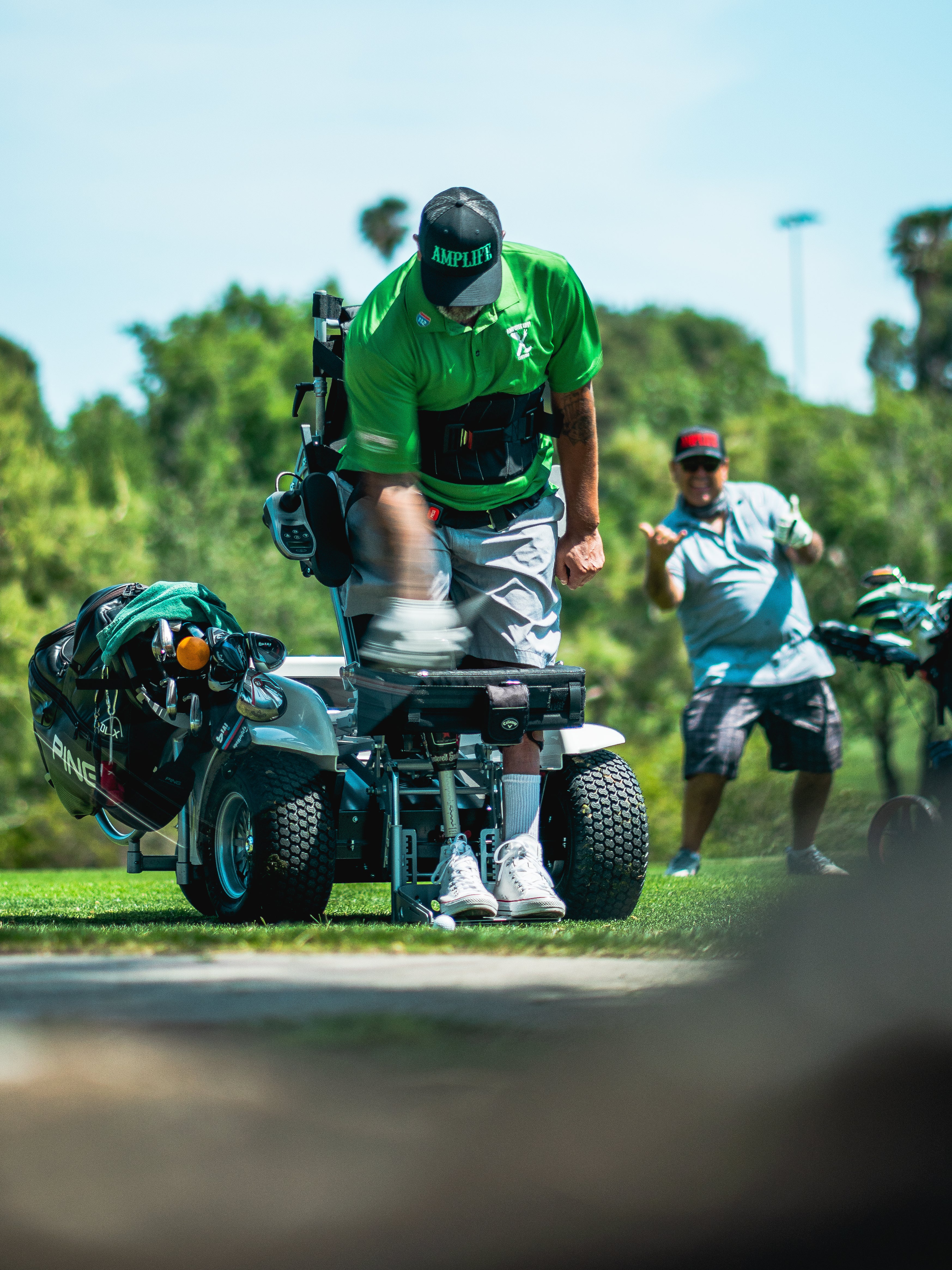 ABDUL NEVAREZ GOLFING ON THE PARAGOLFER